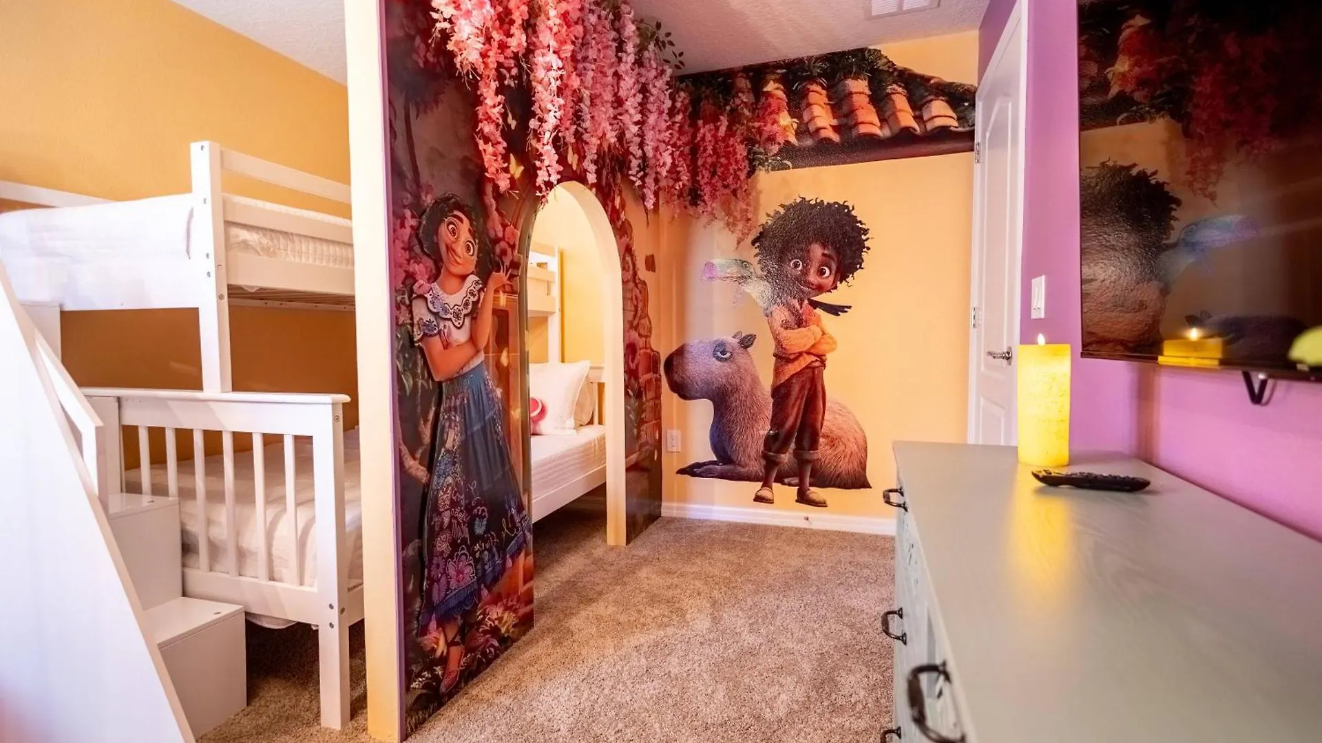 Lakeview 8br Pool Themed Rooms-windsor West *