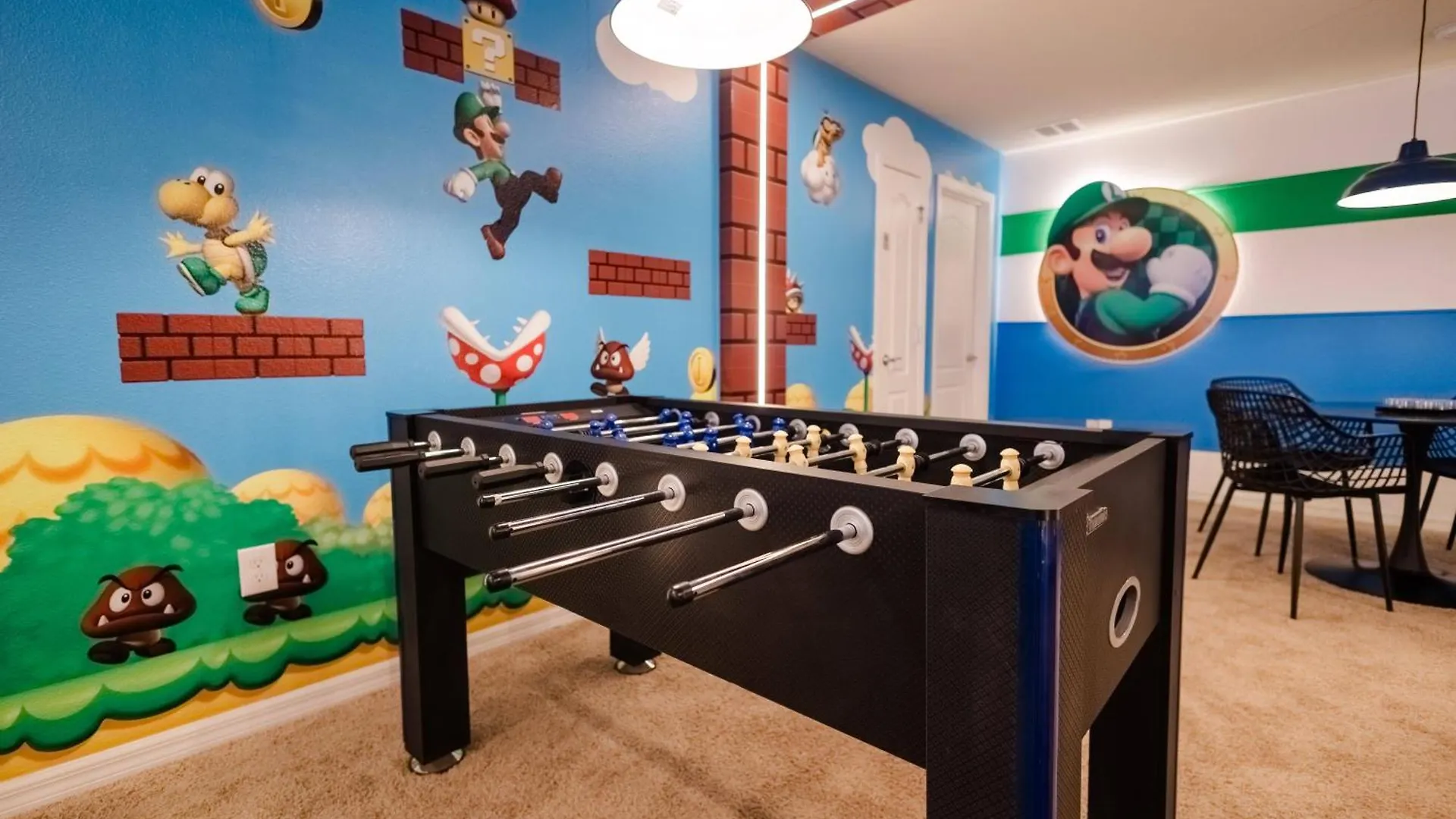 בית נופש Lakeview 8br Pool Themed Rooms-windsor West קיסימי