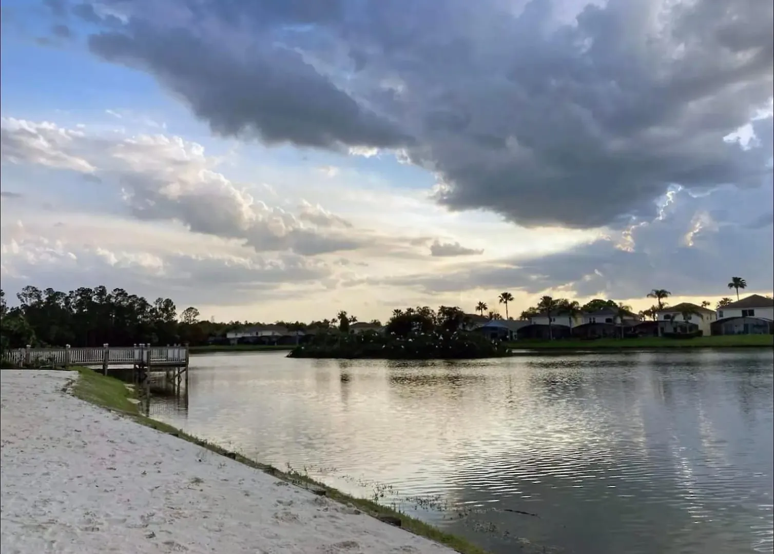 Waterfront 6-bedroom Wizarding In Berkley Near Universal Studio's Harry Potter Сasa de vacaciones Kissimmee