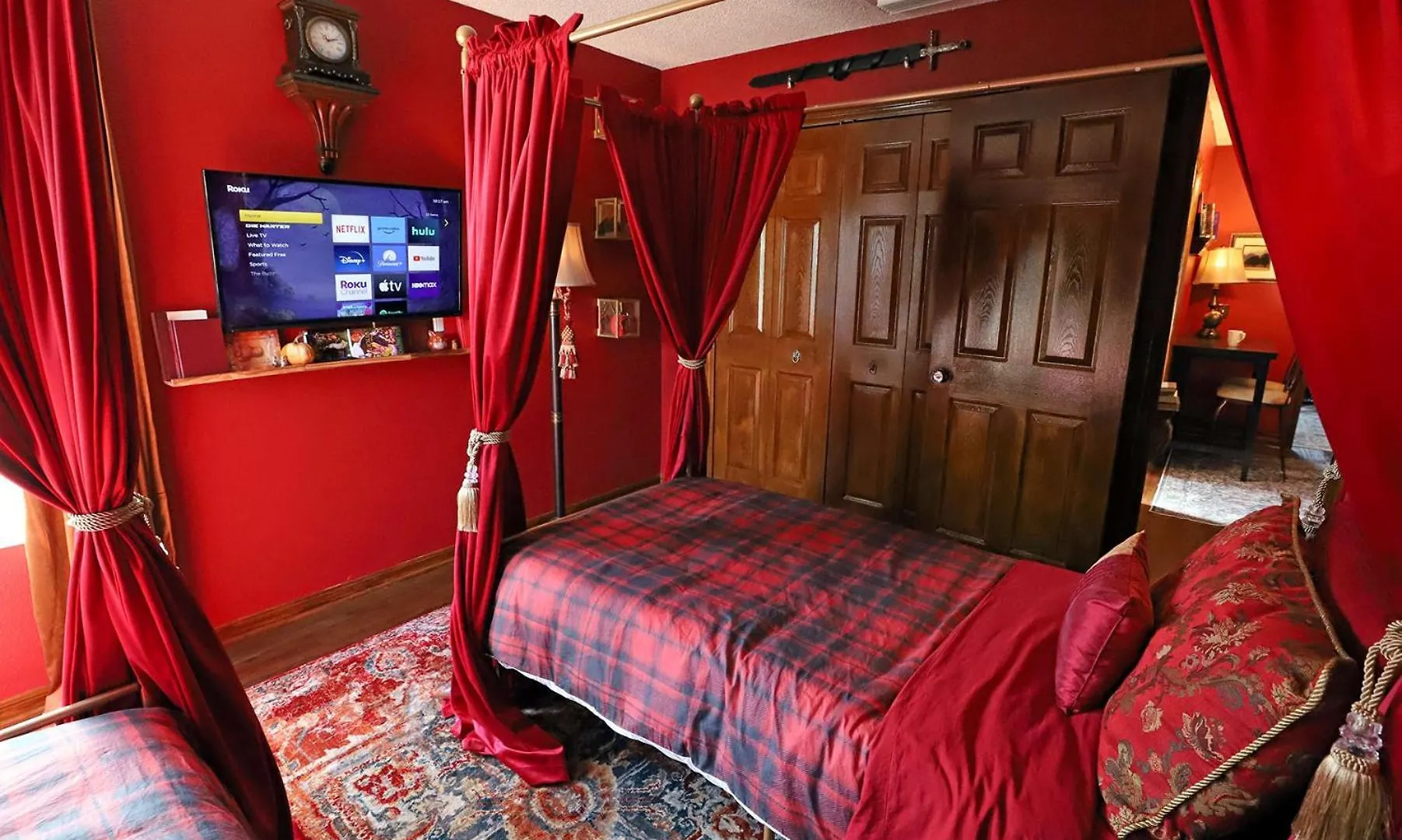 Waterfront 6-bedroom Wizarding In Berkley Near Universal Studio's Harry Potter Kissimmee