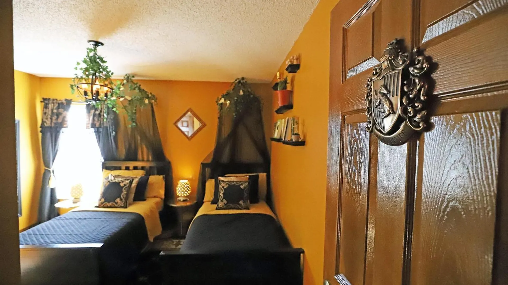 וילה Enchanted With View 6-bedroom In 9 Miles To World 15 Miles To The Wizarding World Of Harry Potter קיסימי