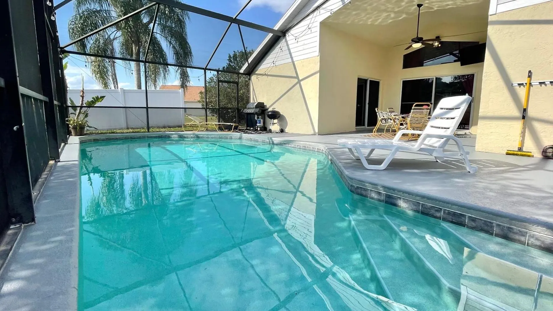 Magical 5-bedroom Near Universal's Wizarding World Villa