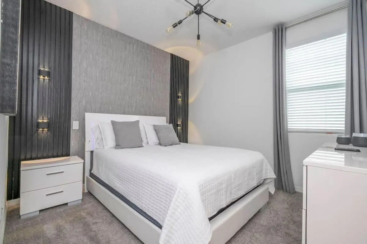 Wonderful 6 Bd W/ Game And Pool 8991 Kissimmee