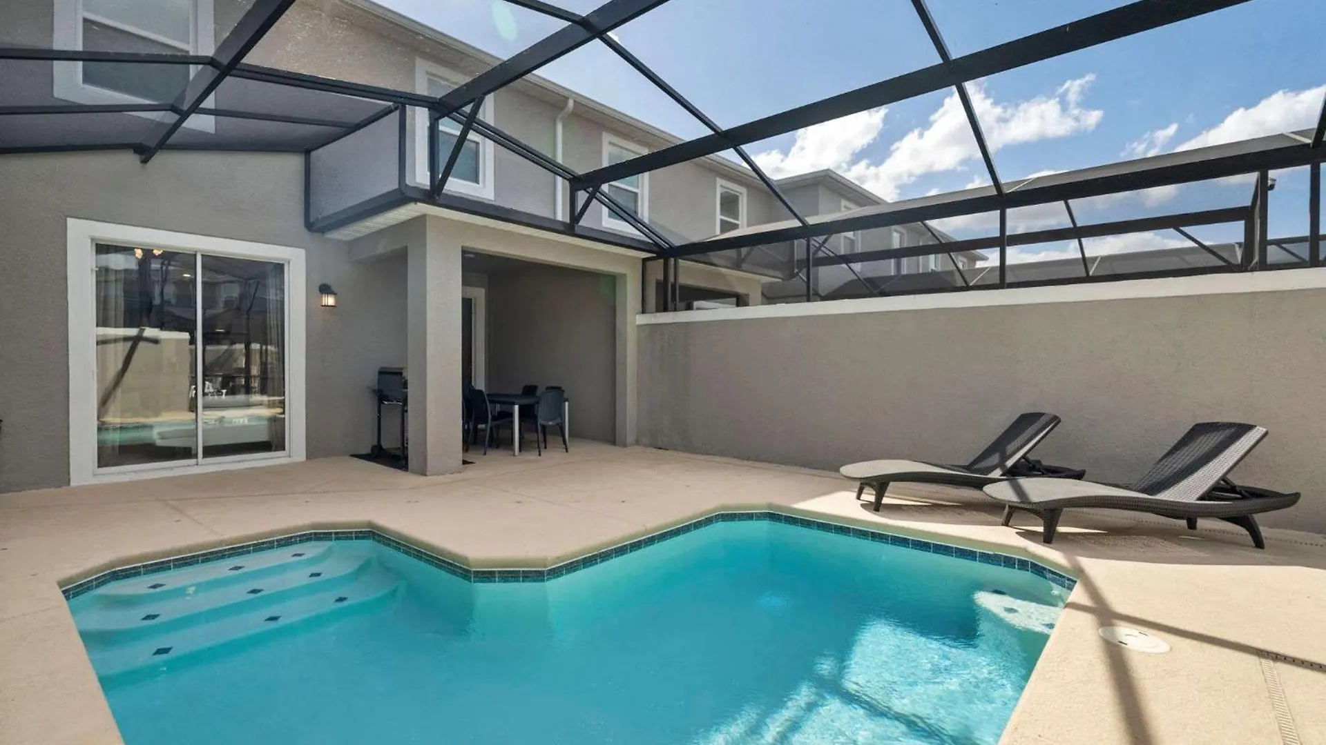 Ferienhaus Relaxing Getaway Near With Pool & Themed