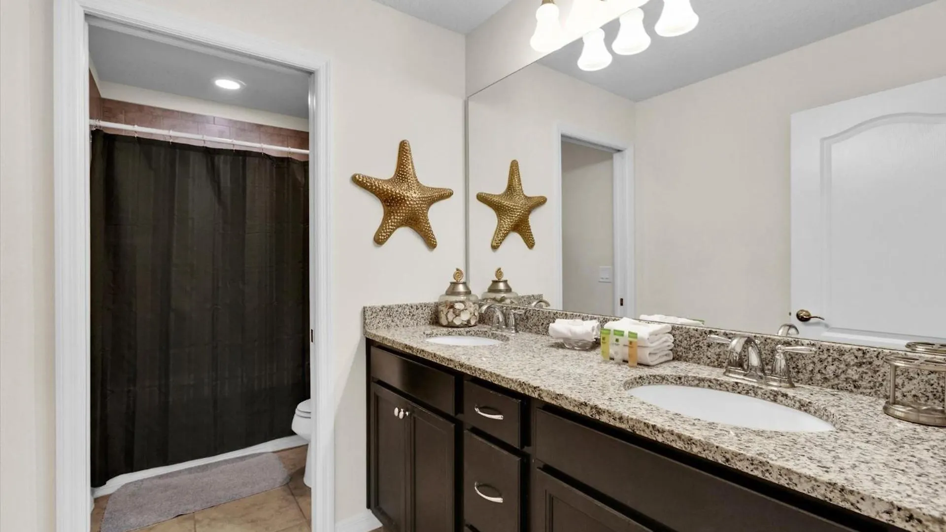펜션 Windsor Westside 6 Bedroom With Game 0872 *