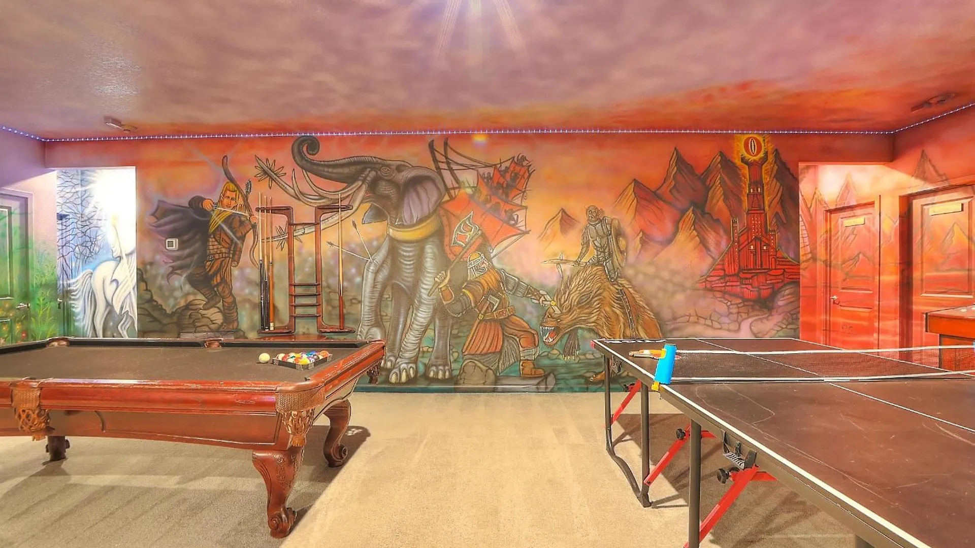 בית נופש Breathtaking Lakeside 15b Movie Theme Pool-spa
