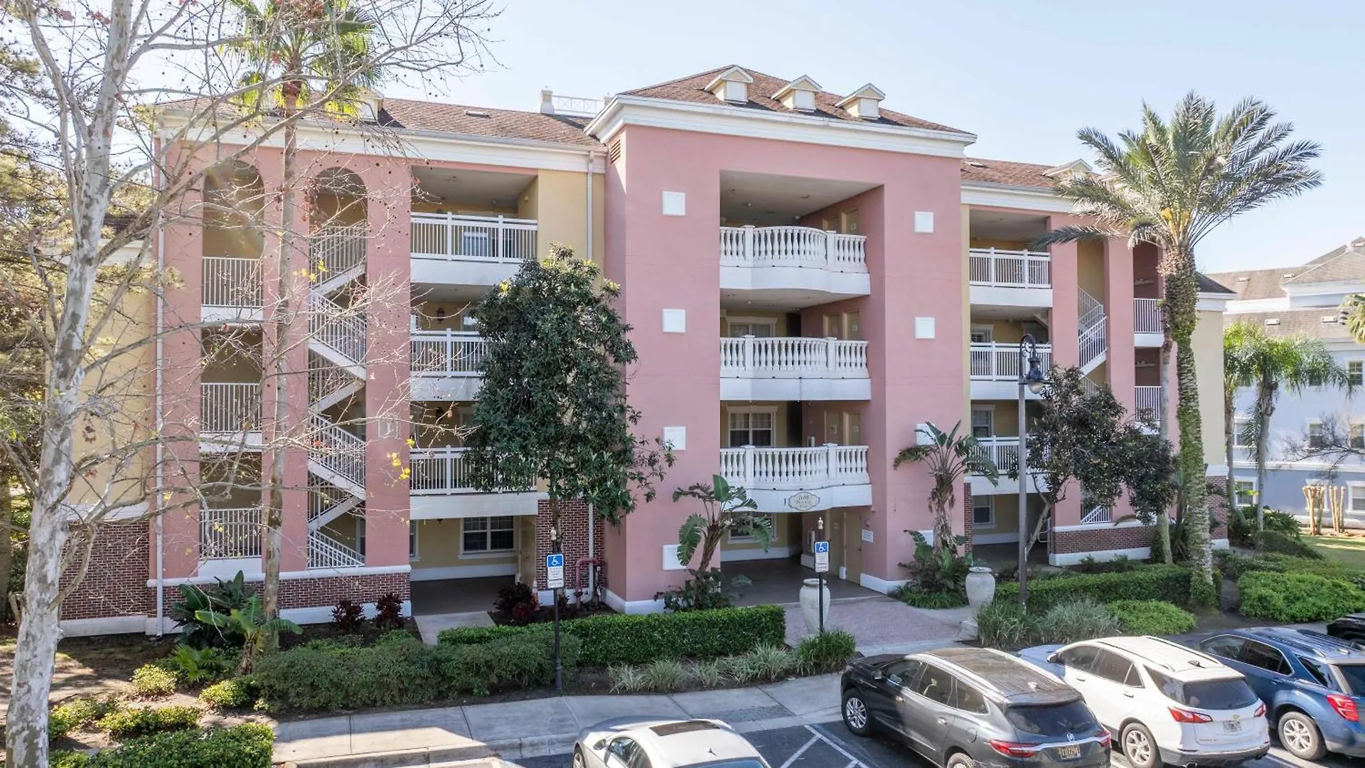 Luxury 3bd At Reunion Apartment