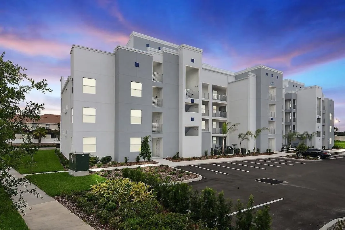 3 Bed Close To At Storey * Kissimmee