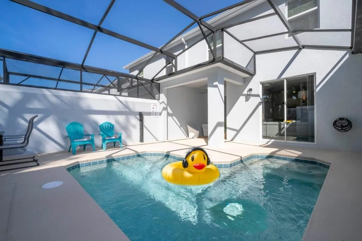 4bd Private Pool W Free Waterpark & Close Ferienhaus *