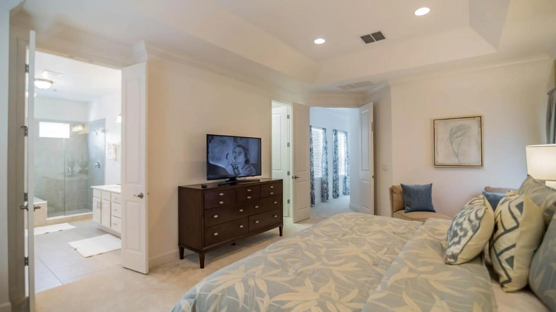 5 Bed Townhouse Near - Reunion Holiday home *
