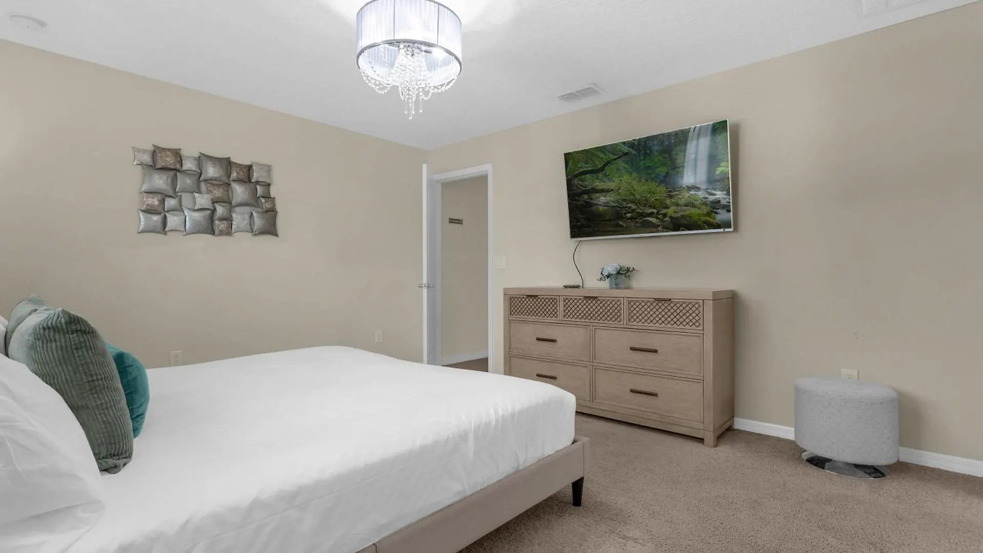 Upstay Family W Access & Private Pool *