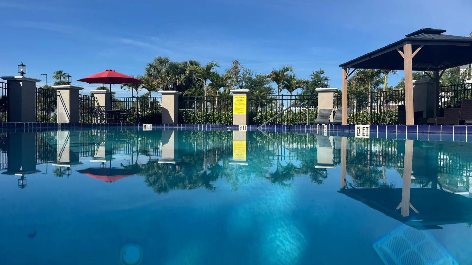 Hotel Super 8 By Wyndham Kissimmee-orlando Four Corners