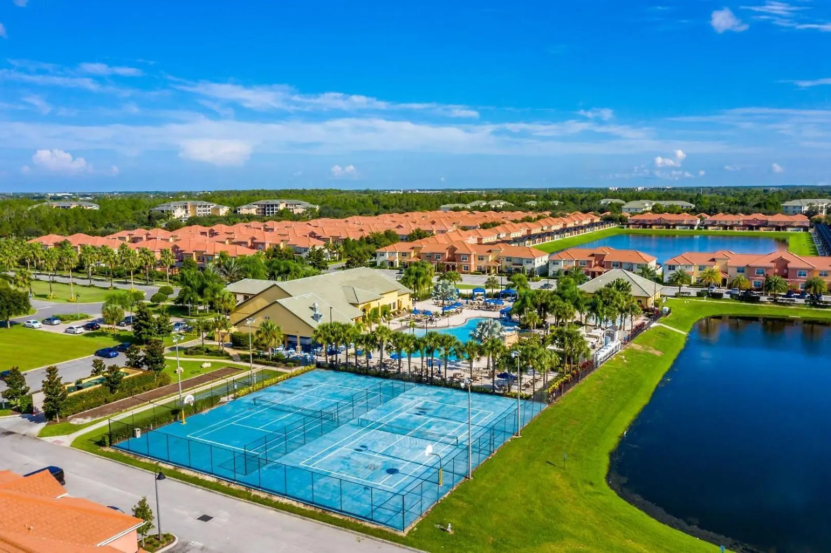 度假居 Special Offer Impressive With Pool Close To 2967pp 基西米