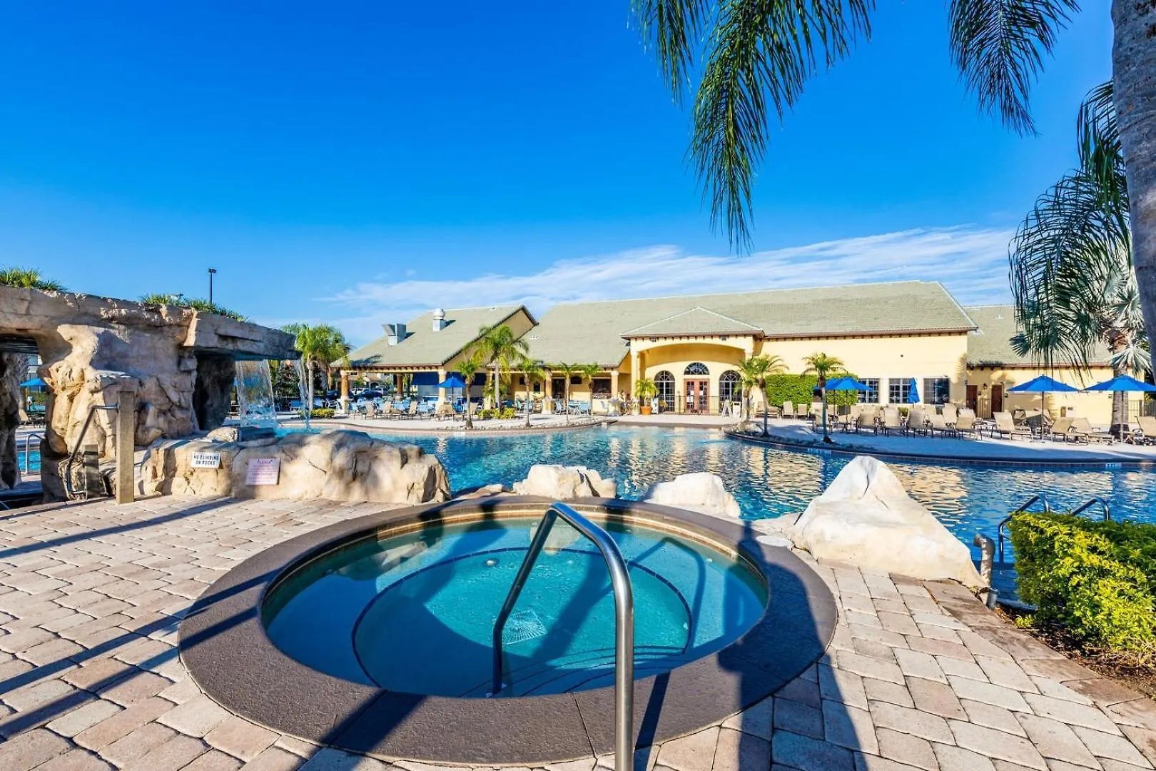 Special Offer Impressive With Pool Close To 2967pp 度假居 *