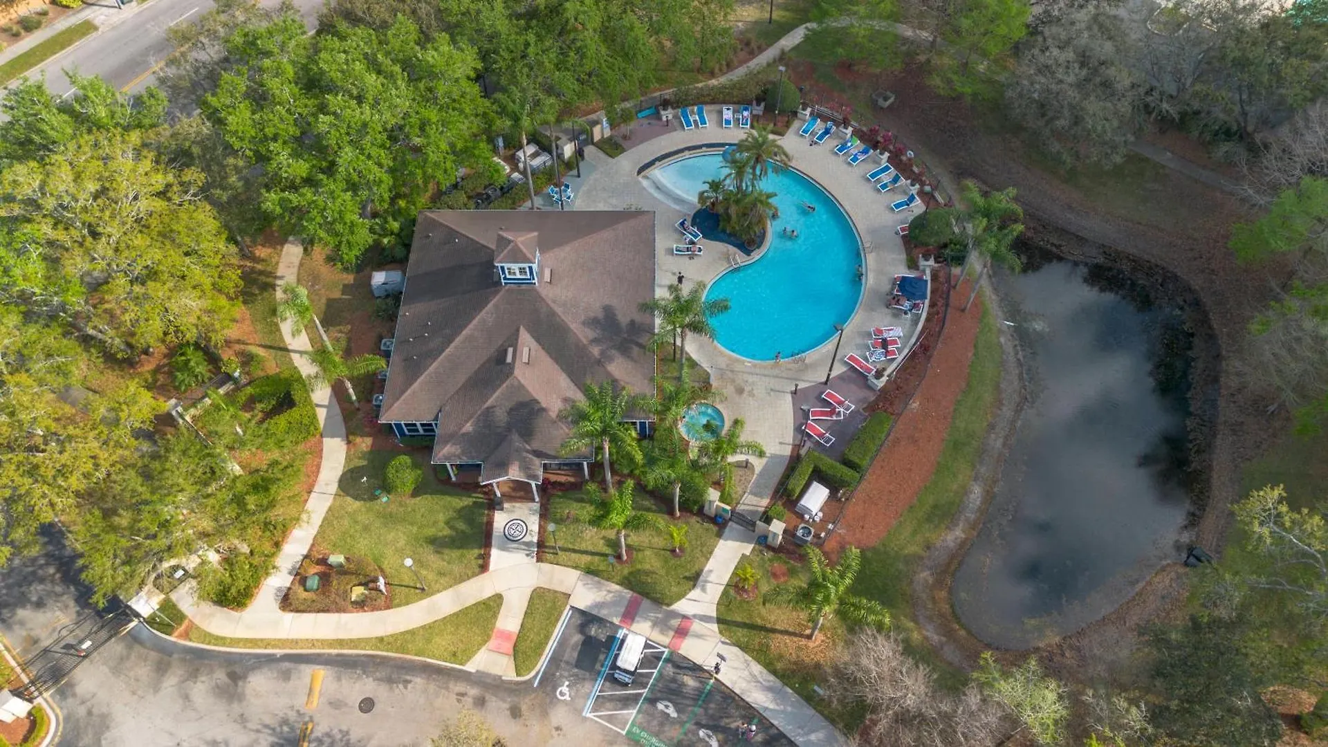 Amazing 3 Bedrooms At Lucaya- 7 Miles From Ferienhaus