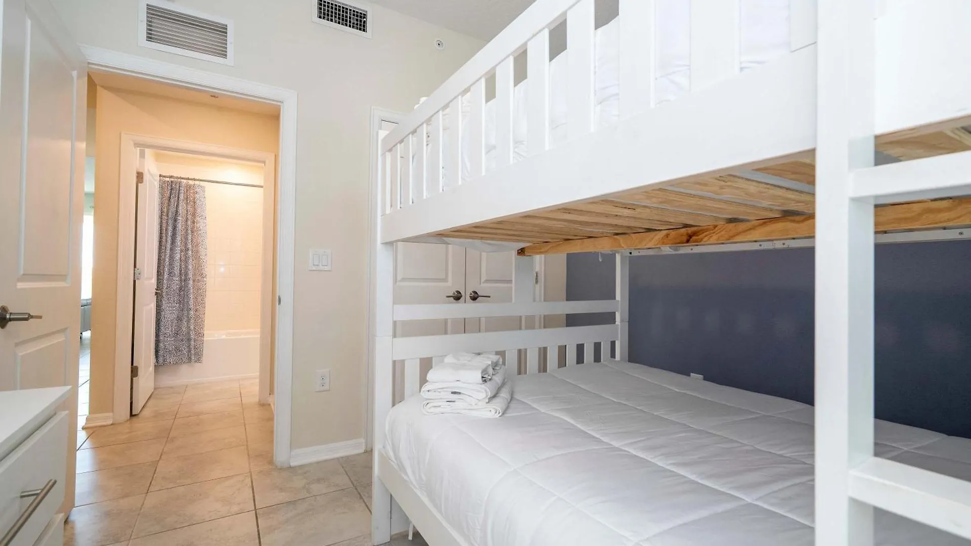 Gorgeous 2bd Close To At Storey Ferienhaus Kissimmee