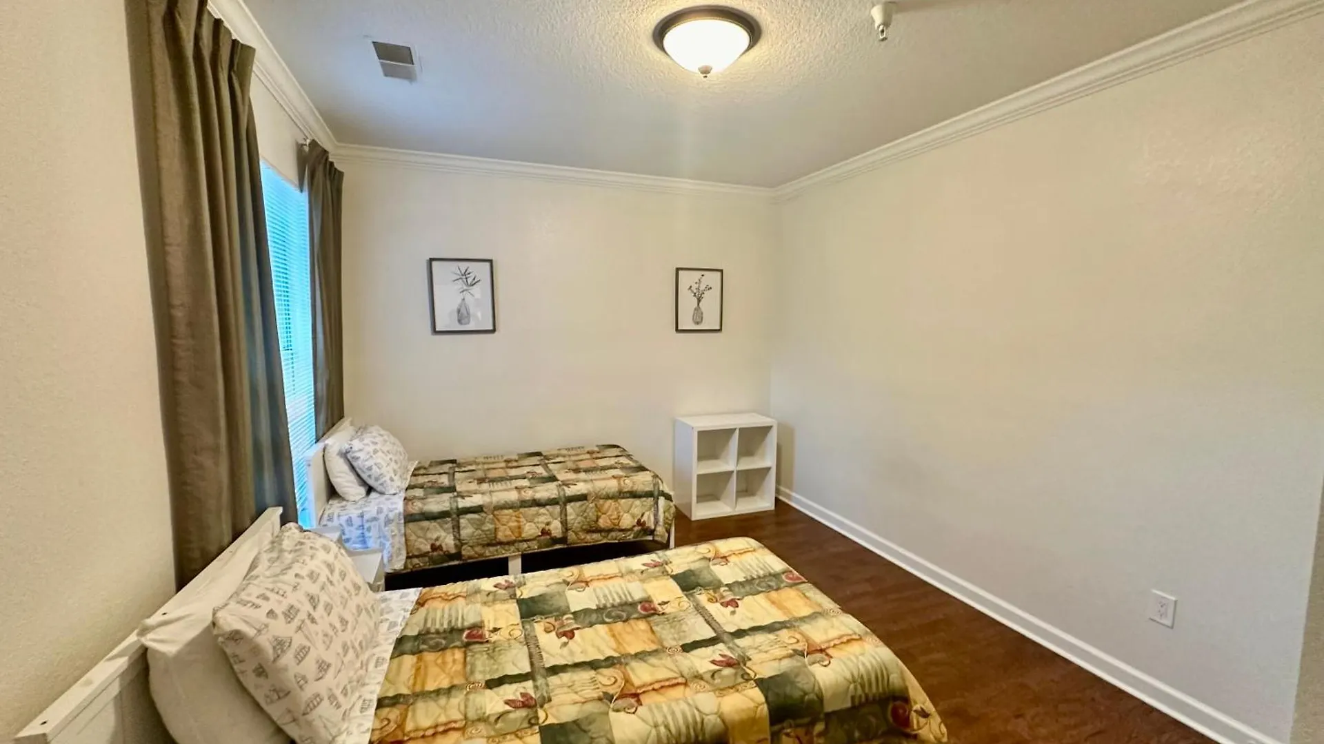 Grand Paradise 3br Near Attractions *