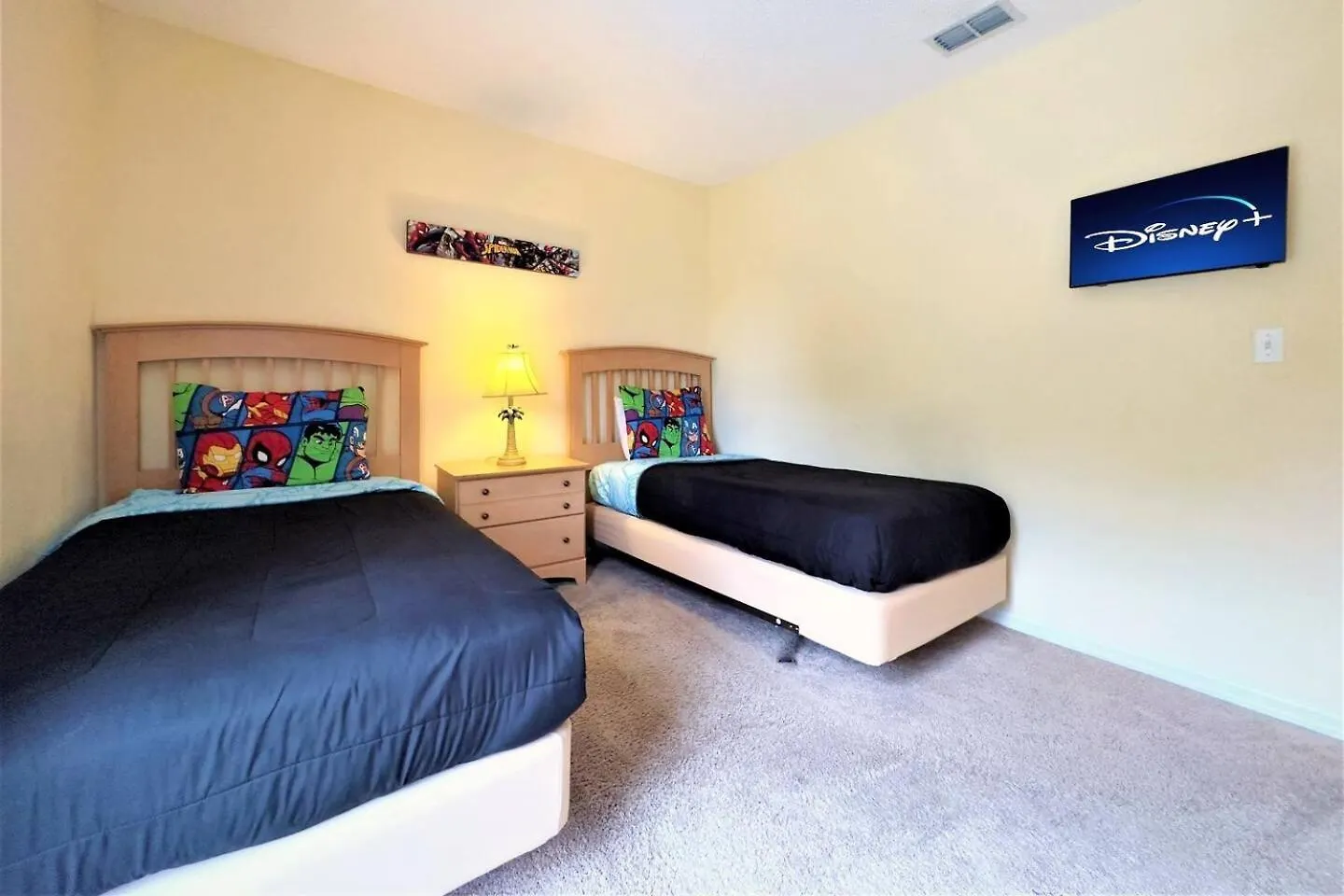 Feriehus Restful 4br 3ba With Bbq, Heated Pool & *
