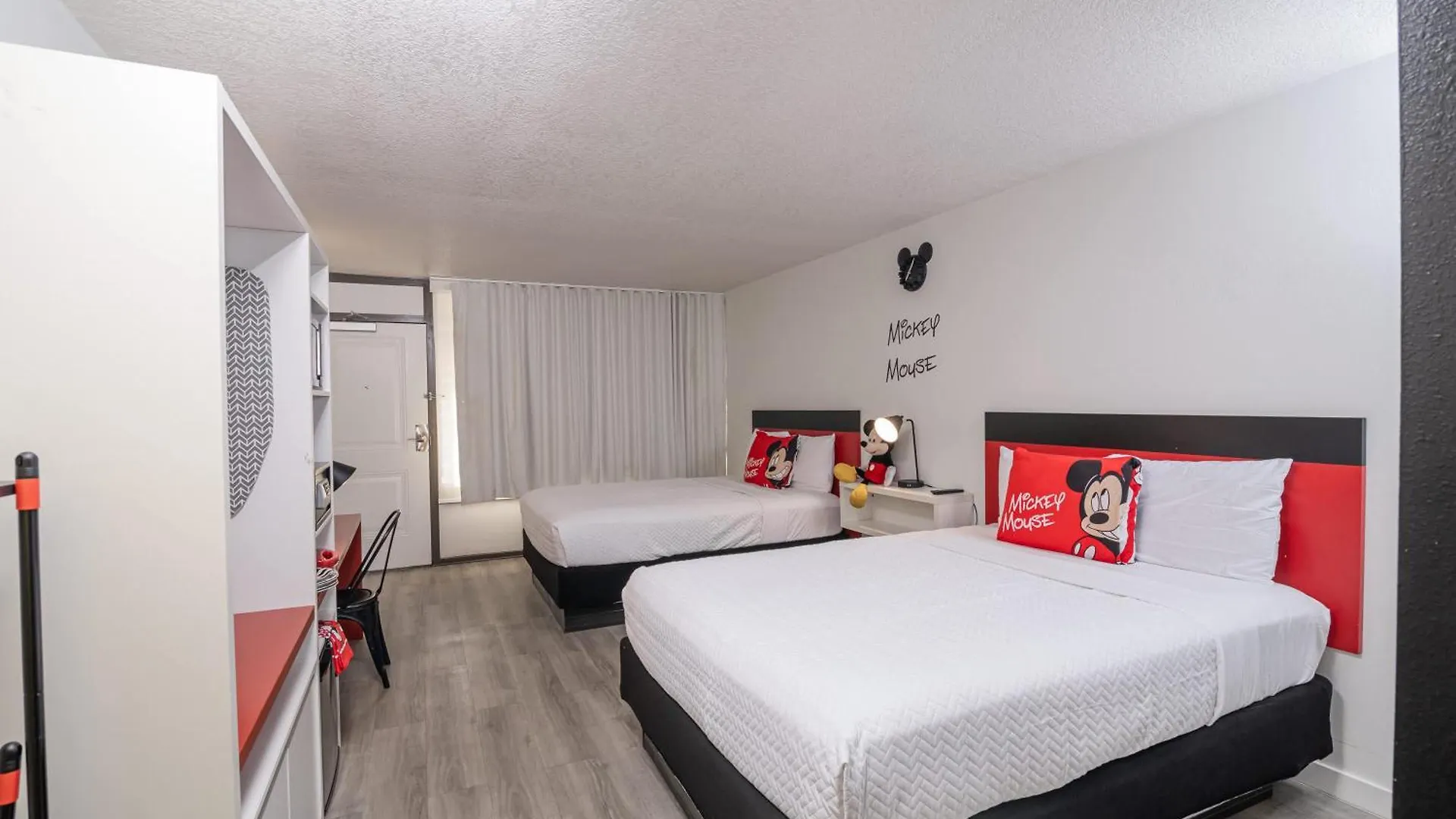 Mickey 10 Min From Inn Kissimmee