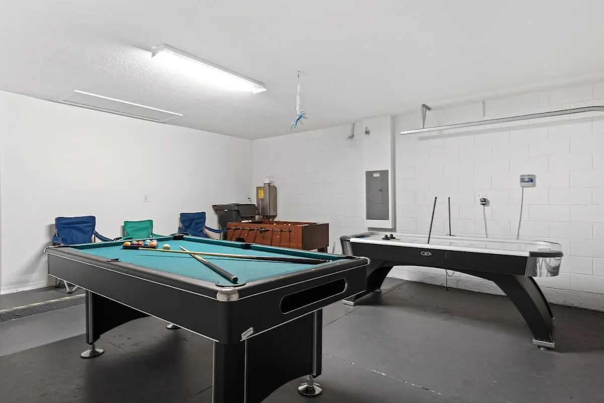 Ground Floor Spacious House 4br Vp2512 펜션 *