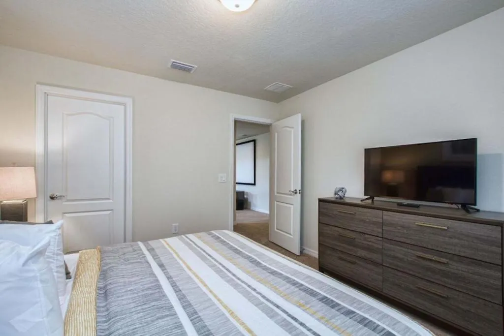 Villa 1800 Luxury Windsor Near Oversize Pool Kissimmee