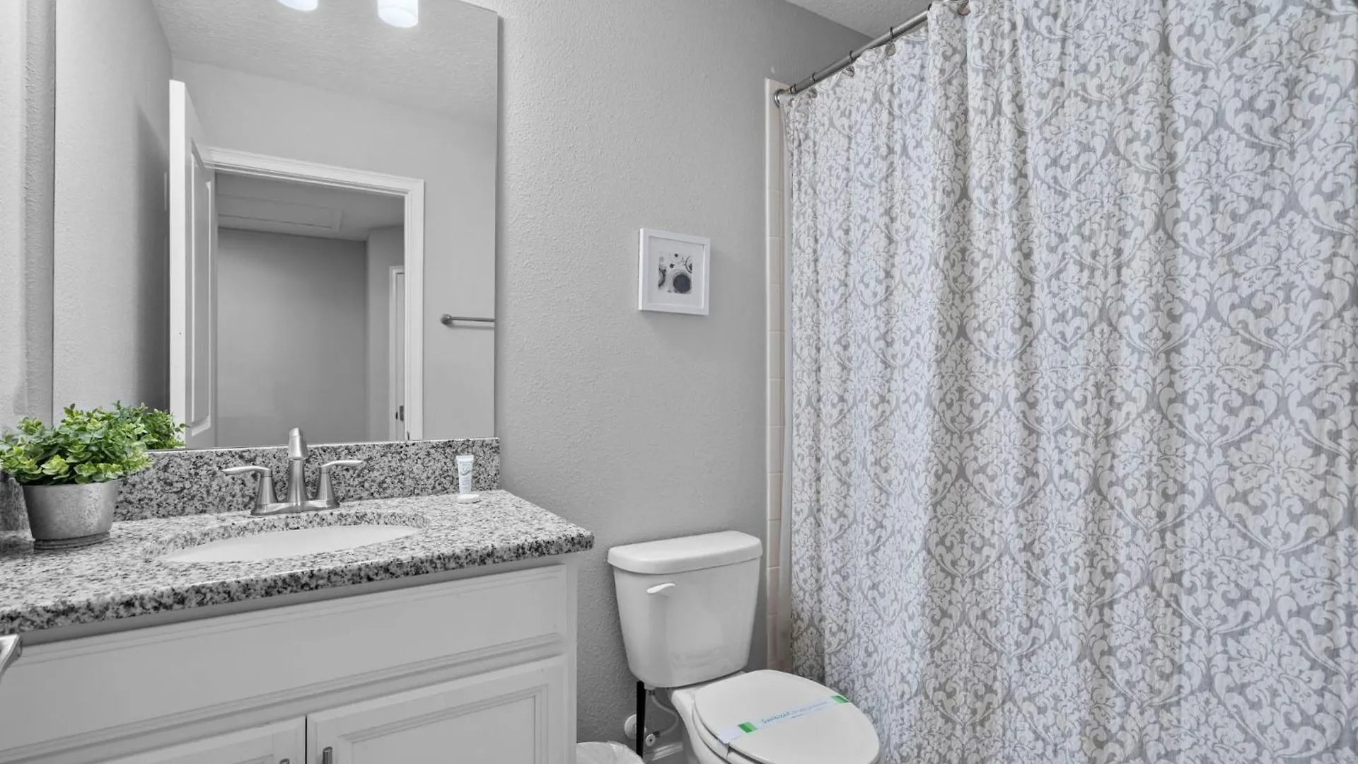 5 Bedroom 5 Bathroom Storey 4760kc * Kissimmee