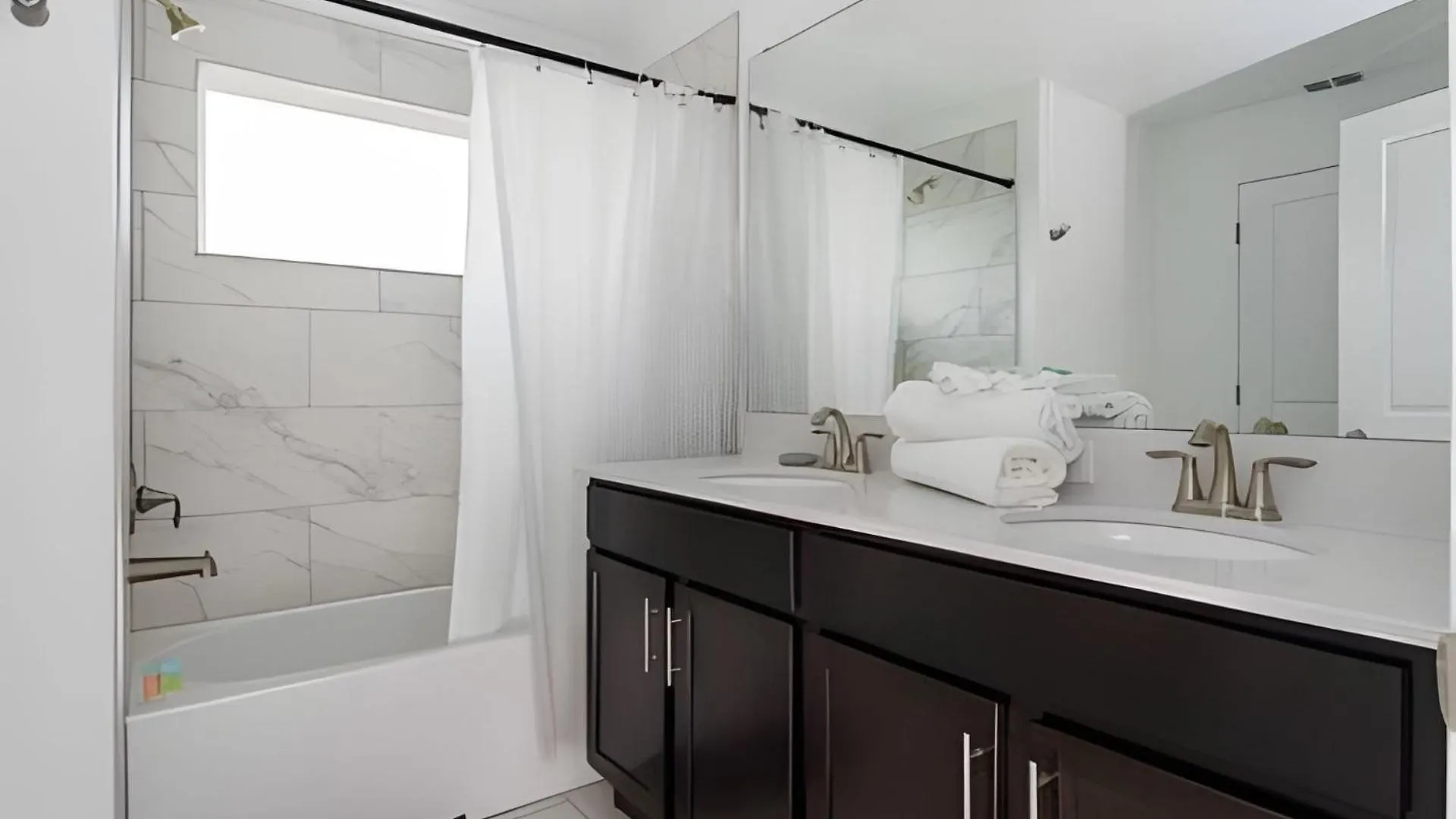 Luxurious W/ Pool Near * קיסימי