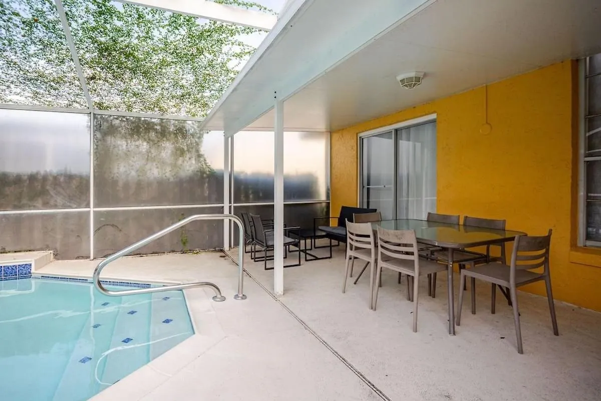 *renovated* Located Pool 別荘 キシミー