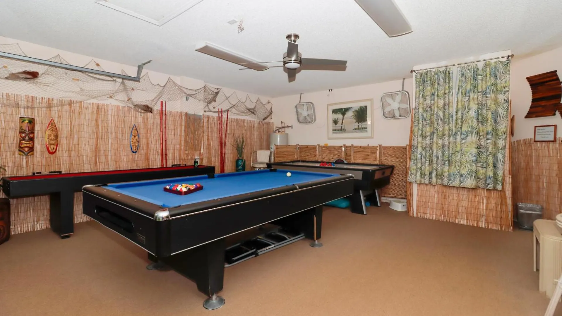 South Facing Pool With View - Hot Tub - Berkley Gated - Nr Villa