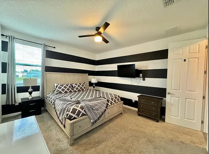 8906 Caroline Bay Ct Kissimmee, Fl 34747