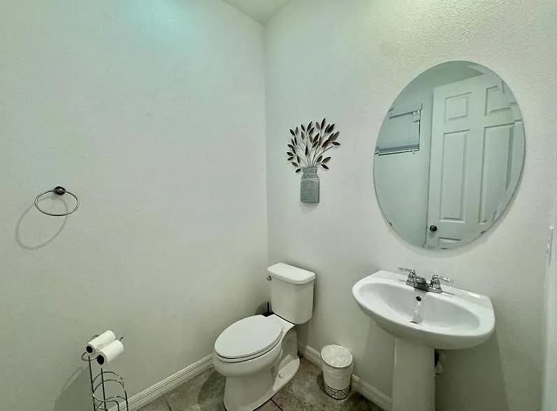 8906 Caroline Bay Ct Kissimmee, Fl 34747 Kissimmee