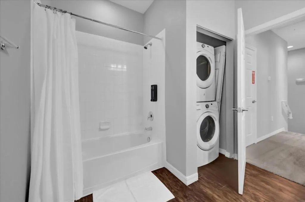 3 Bedrooms - 2 Bathrooms - West Lucaya 8982sp Kissimmee