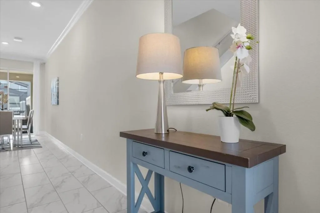 4 Bedrooms-3 Bathrooms- Storey 2885ss *