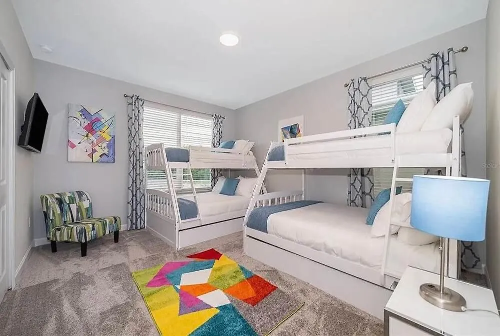 Storeylake 5bd Pool 5min Walking Clubhouse בית נופש *
