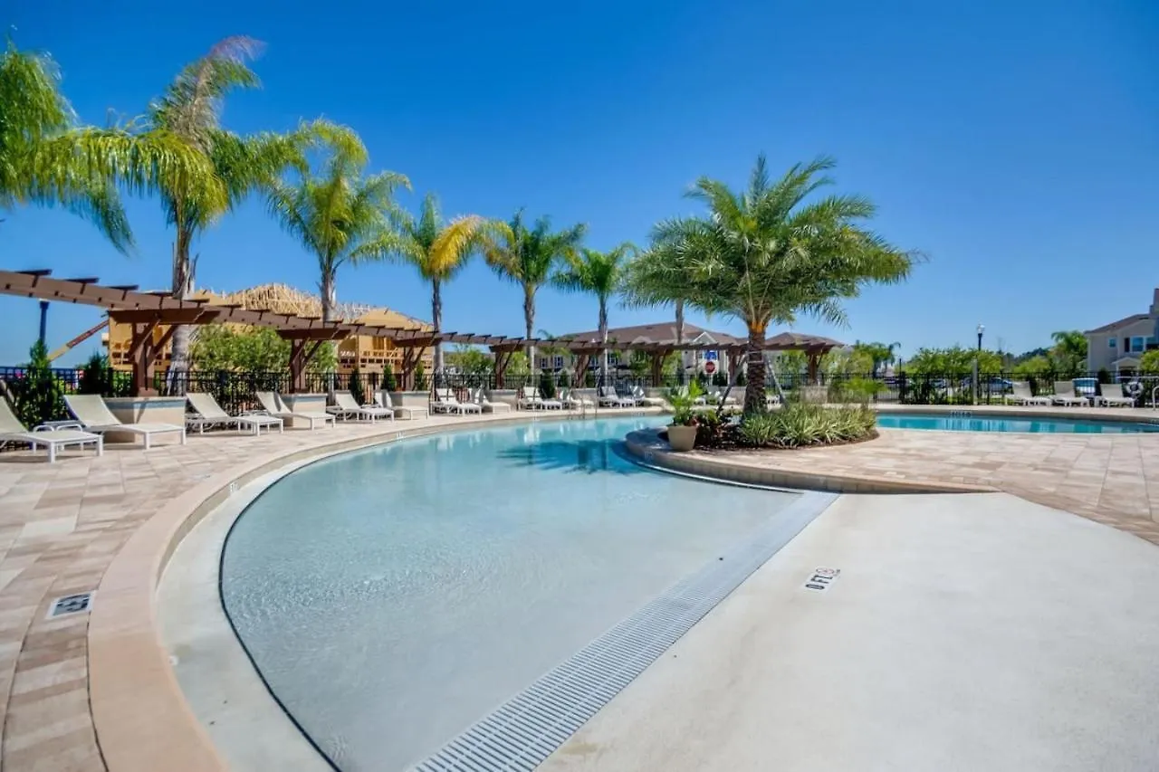Amazing 4bdr Few Miles From