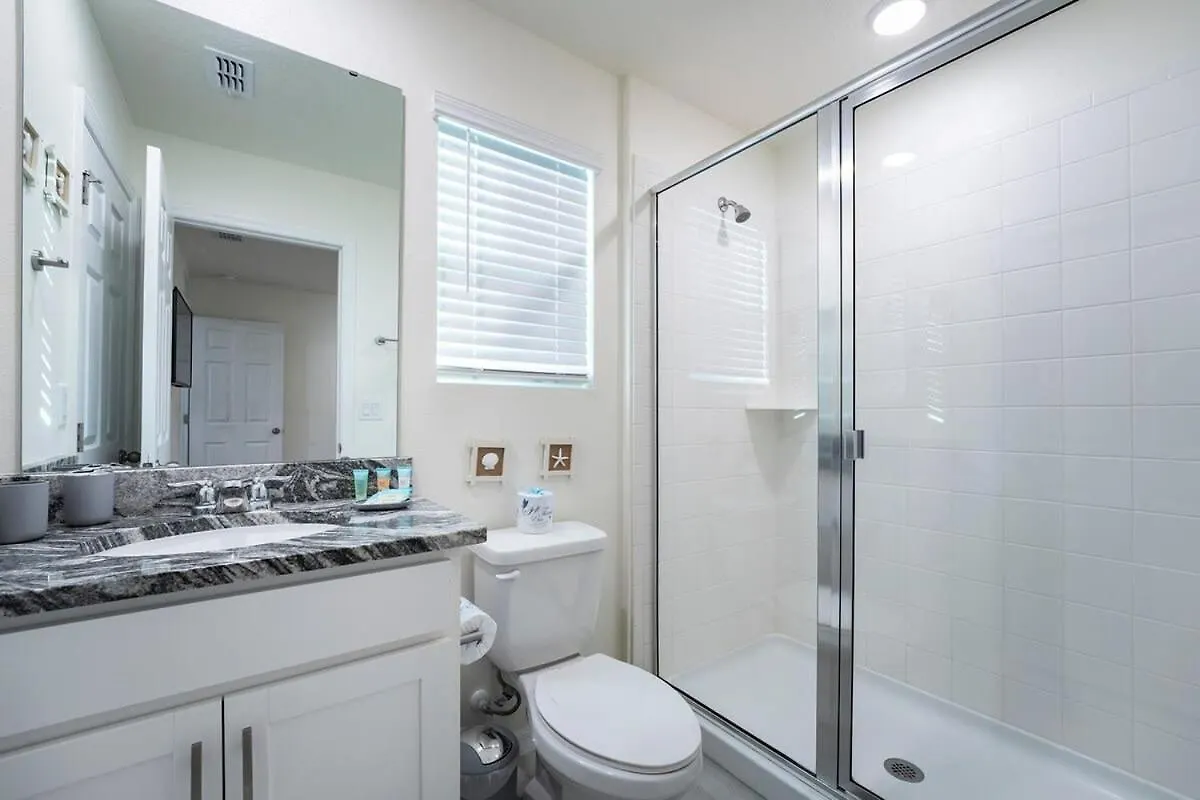 Modern 6br Retreat Private Pool Near * Kissimmee