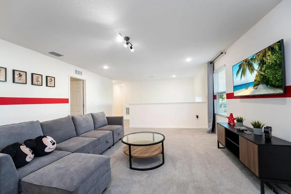 Modern 6br Retreat Private Pool Near * Kissimmee