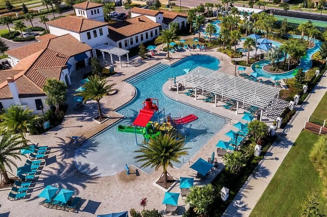 Дом отдыха Windsor At Westside: 9br Near W/ Pool & Game *