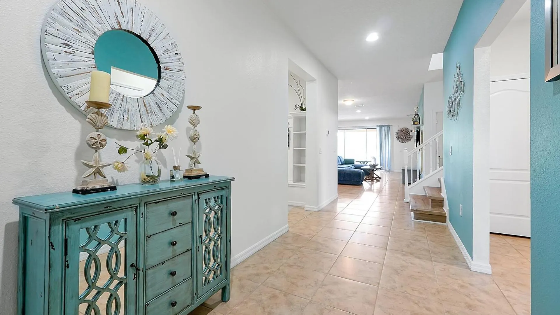 Дом отдыха Windsor At Westside: 9br Near W/ Pool & Game