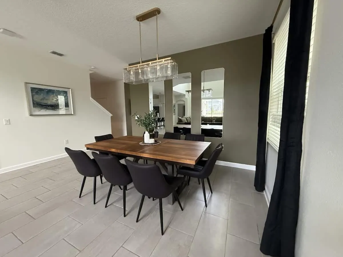 Serene Villa- Your Perfect Getaway Near The Fun בית נופש *