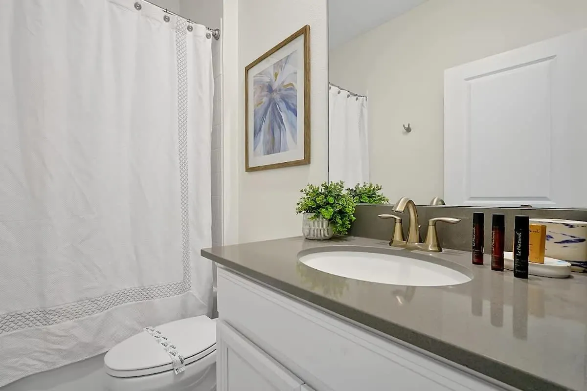 בית נופש Serene Villa- Your Perfect Getaway Near The Fun