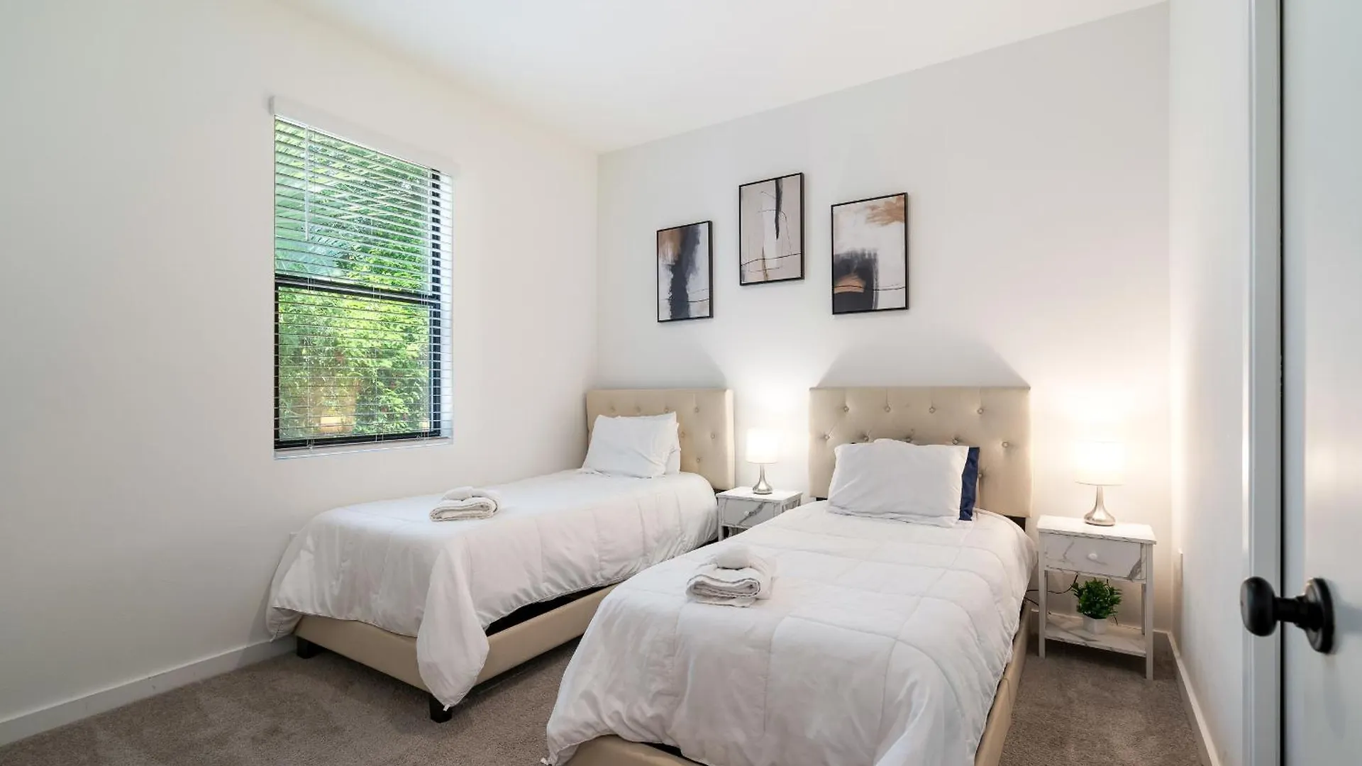 Brand New Townhouse, Min From *