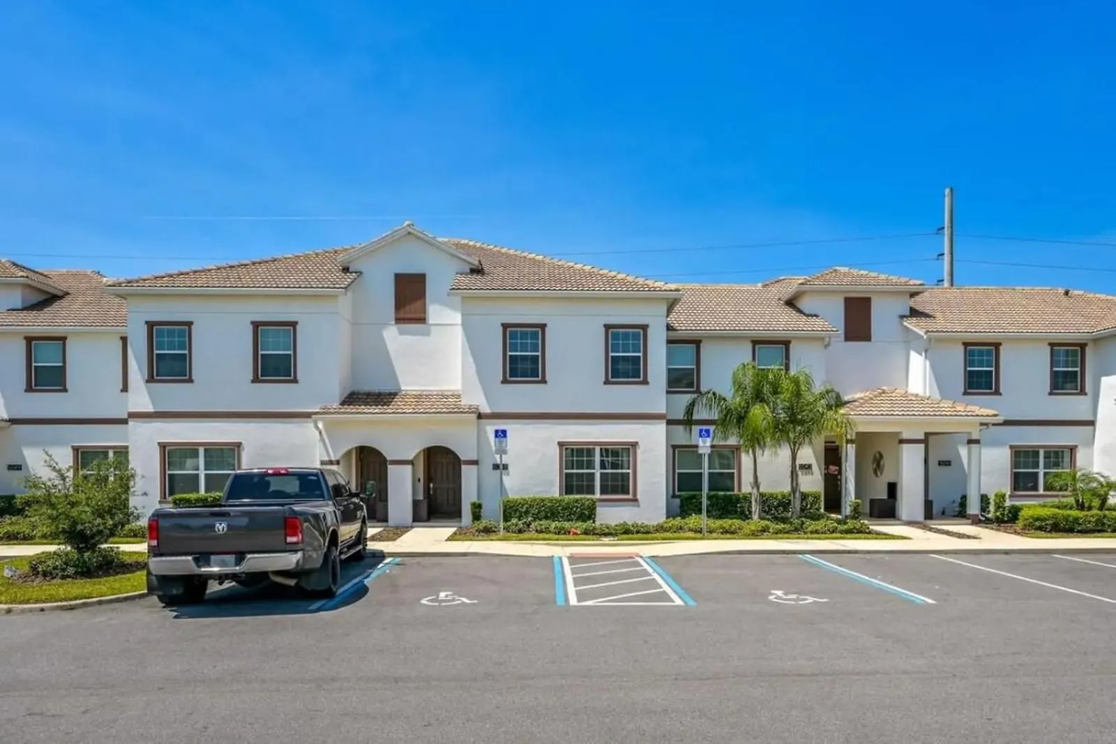 Сasa de vacaciones 5045 Stylish With Private Pool 10 Min From Parks Kissimmee