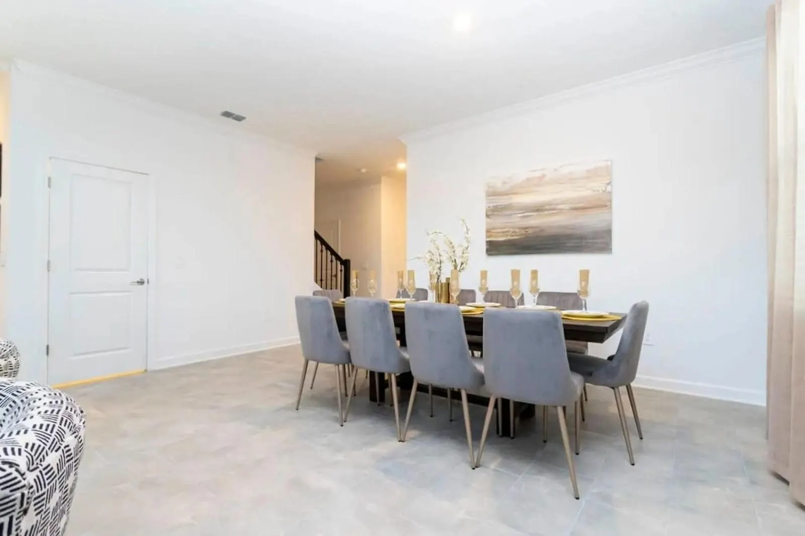 4318- 5-bedroom Storey With Private Pool Near *
