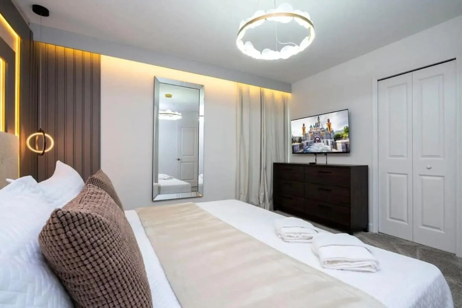 Luxury 9br | Private Pool & View | Star Wars Game בית נופש קיסימי