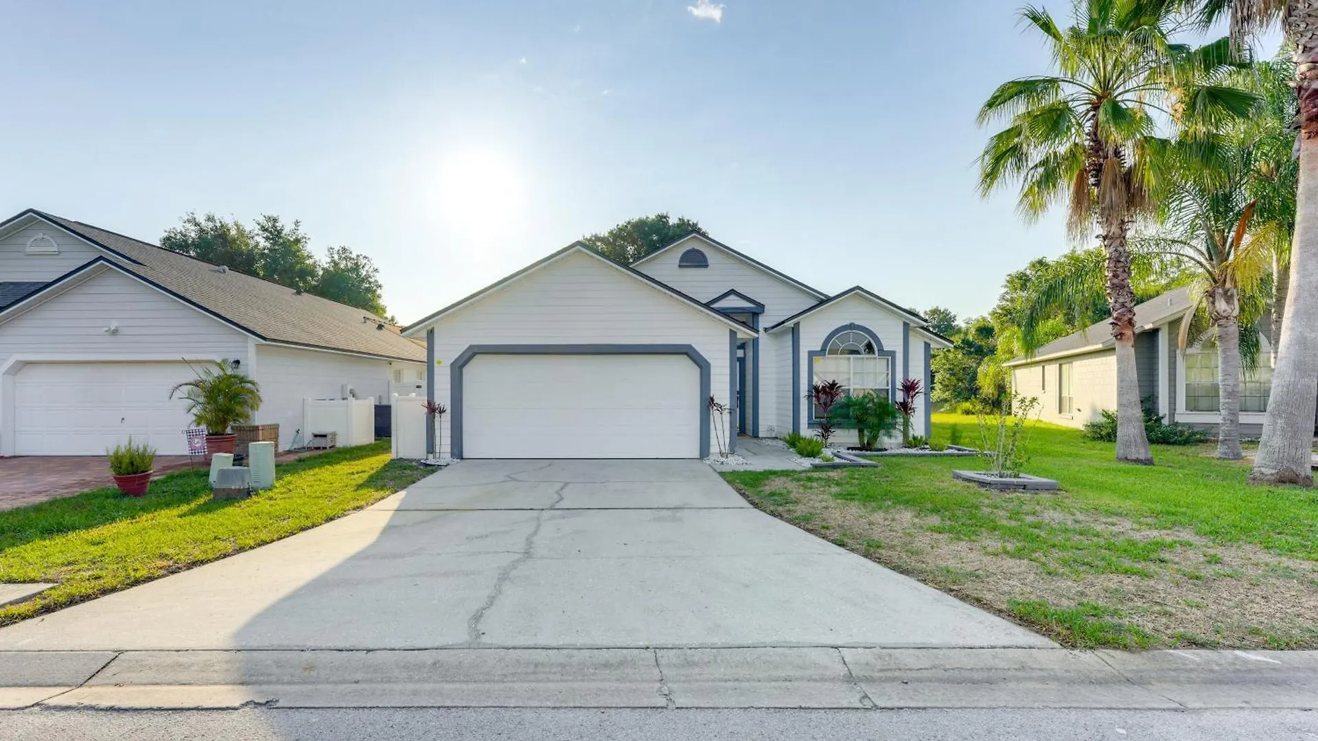 7 Mi To Family With Pool In Davenport *