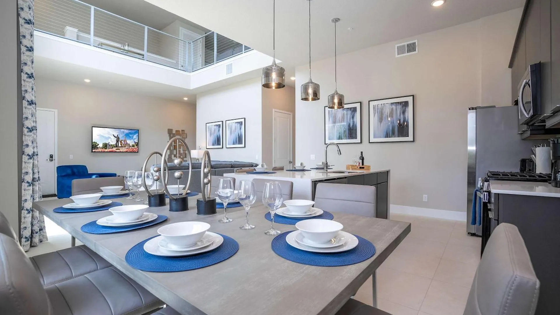 5br New Near *