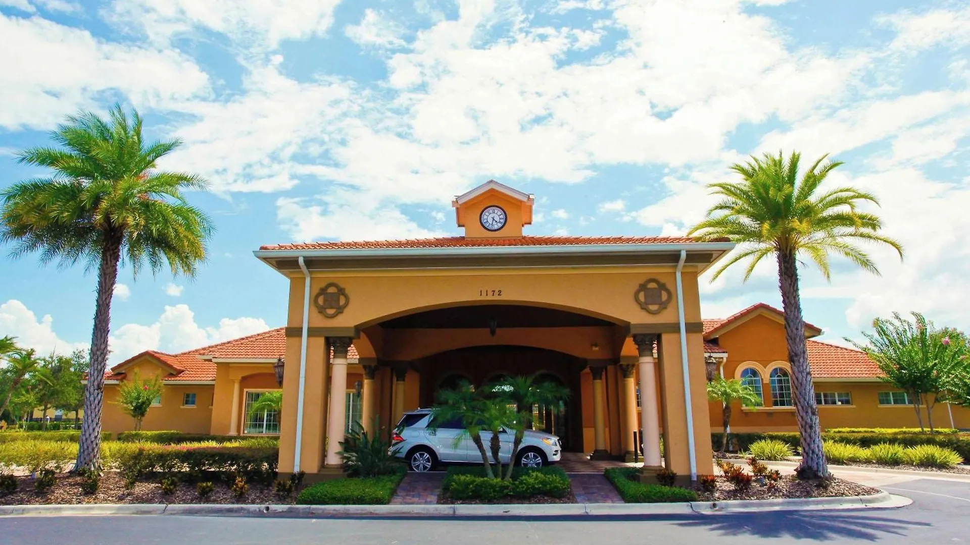 4br Lakefront - Themed - Pool & Bbq! * Kissimmee