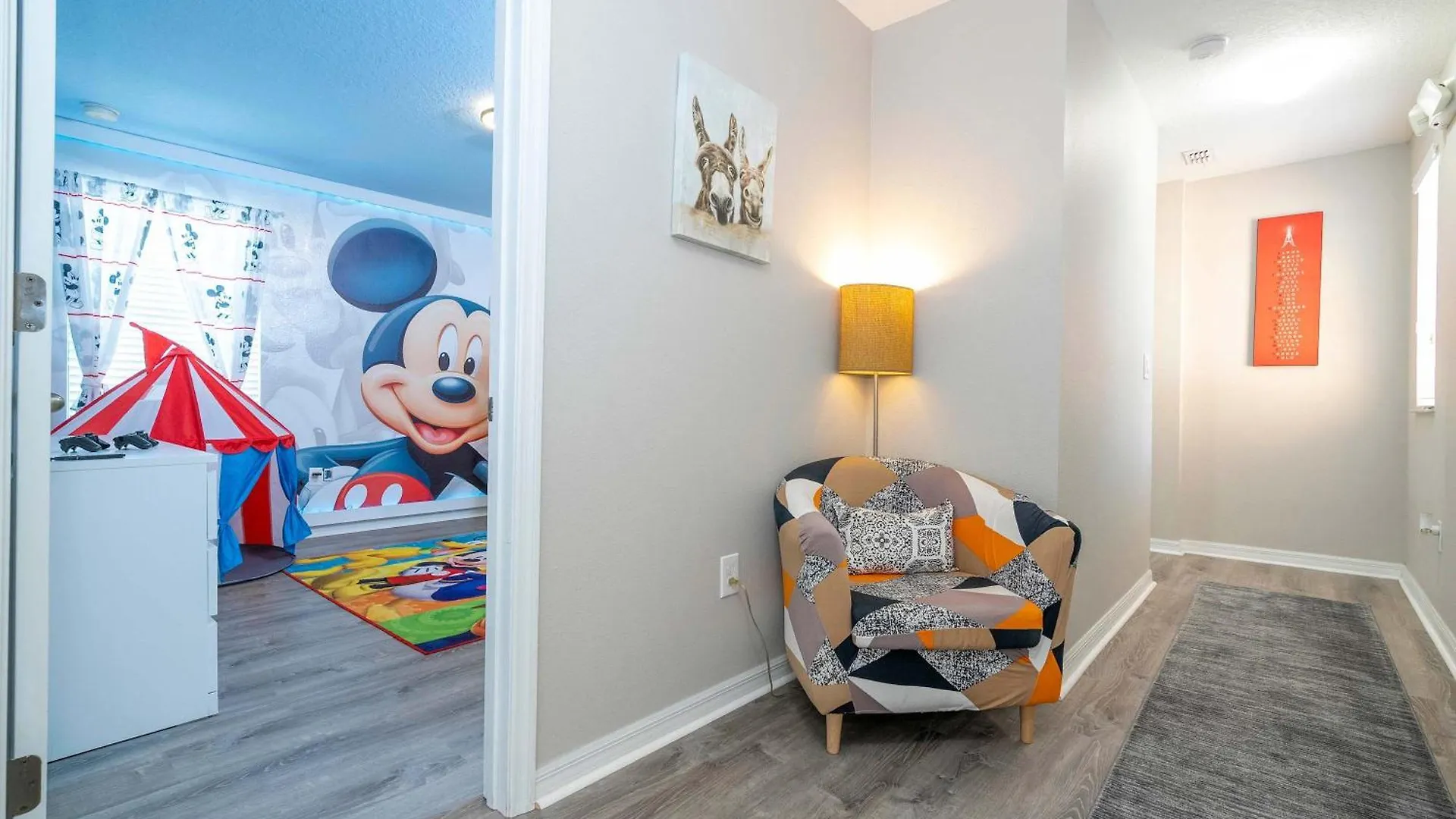 4br Lakefront - Themed - Pool & Bbq! Holiday home Kissimmee