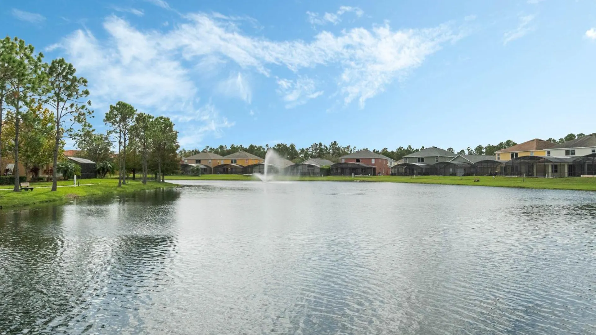 Сasa de vacaciones Updated Near With Jacuzzi Pond View
